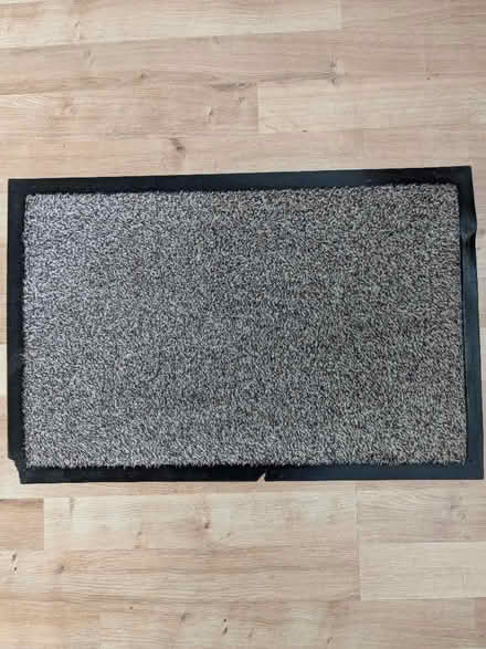 Photo of free Door Mat (Beulah Hill SE19) #1