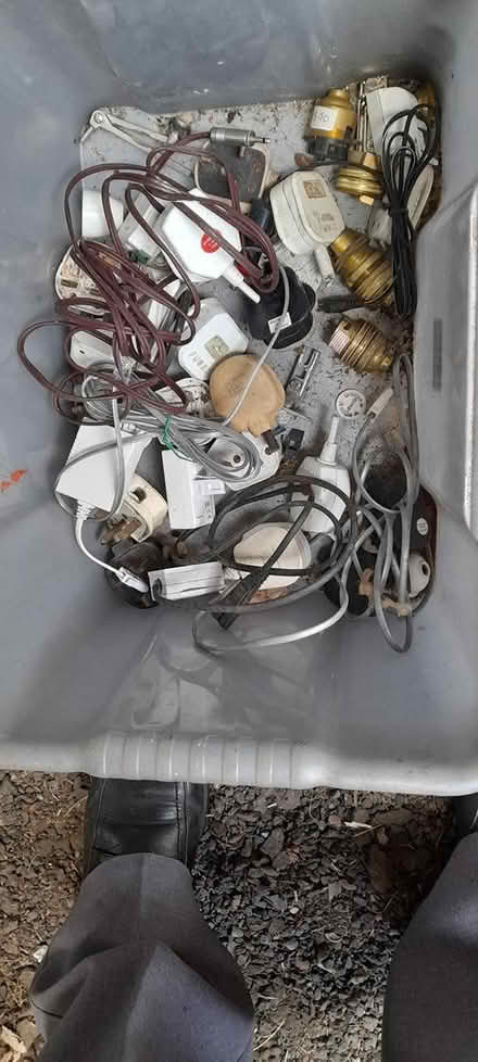 Photo of free Various items (Dodford B61) #3