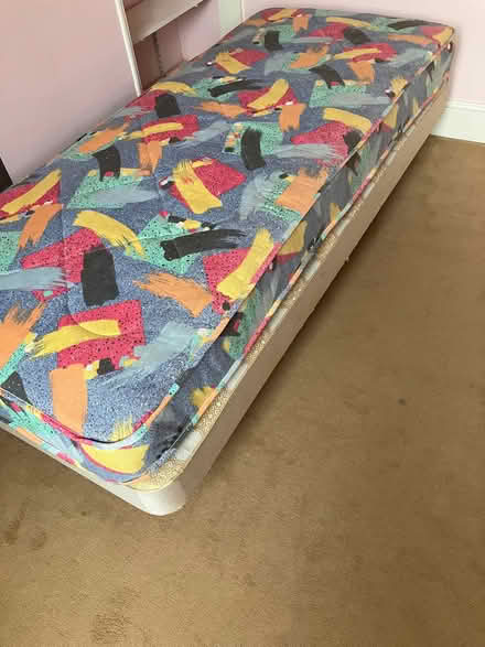 Photo of free 2’6” bed + new mattress and protector (Lymington SO41) #4
