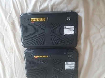 Photo of free ee two routers (Selhurst) #1