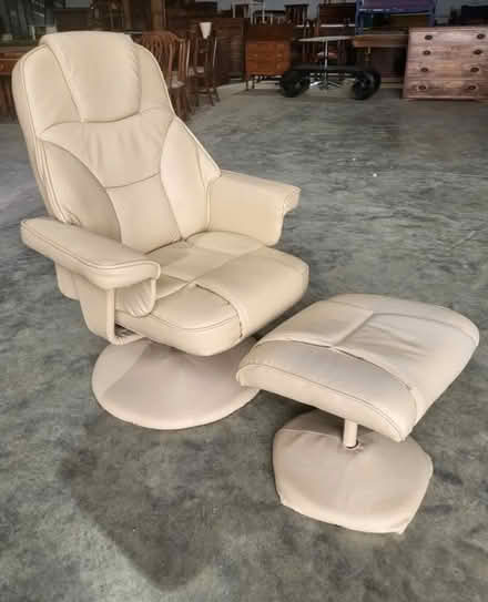 Photo of free Reclining swivel armchair with footstool (Leighton Buzzard LU7) #1