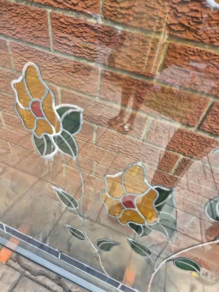 Photo of free Stain glass window (DE3) #3