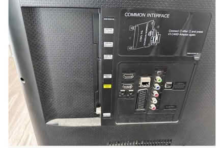Photo of free Television (Elizabeth Gate TW8) #1