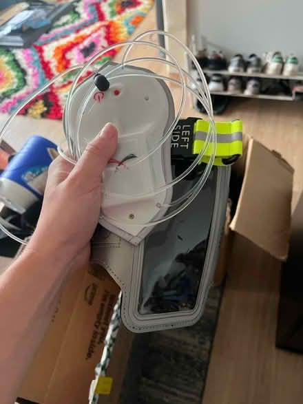 Photo of free Running light and arm band (Navy Yard) #1