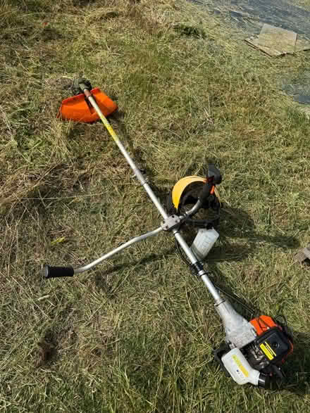 Photo of free Petrol Strimmer Brush Cutter (Henwick RG19) #1