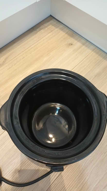 Photo of free Slow cooker, electric (SW11) #2