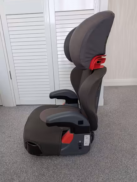 Photo of free Child's Car Seat (Far Bletchley MK3) #3