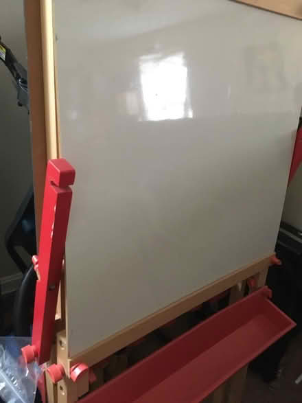 Photo of free Melissa and Doug easel (Annapolis Overlook) #2