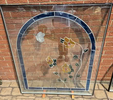 Photo of free Stain glass window (DE3) #2