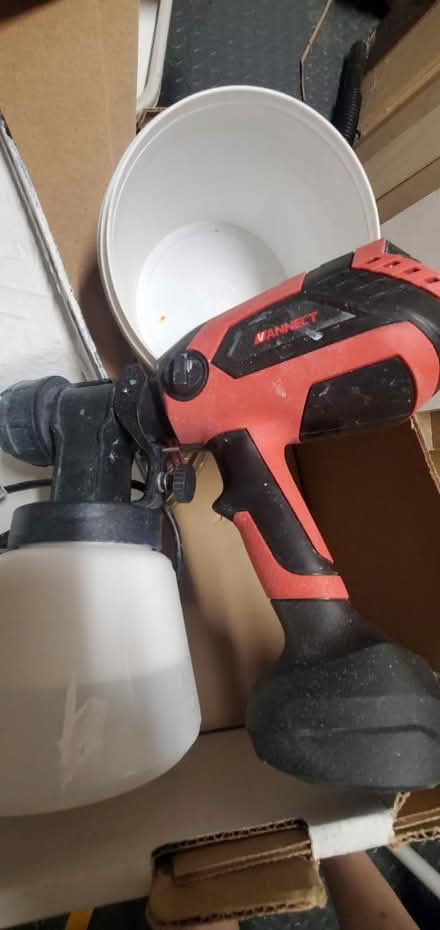 Photo of free Electric Spray Painter (Sheppard Ave E/Victoria Park) #1