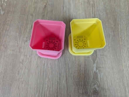 Photo of free Plastic plant pots (Chippenham SN14) #2