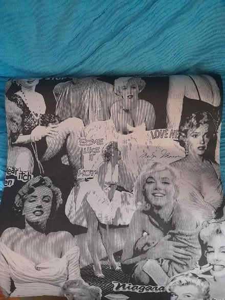Photo of free Marilyn Monroe Wall Paper (Colwick NG4) #2