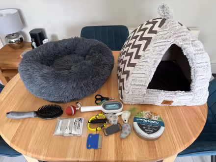 Photo of free Cat stuff (North Baddesley SO52) #1