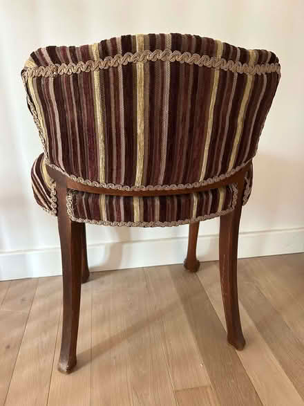 Photo of free Dressing Table Stool (Penn HP10) #3