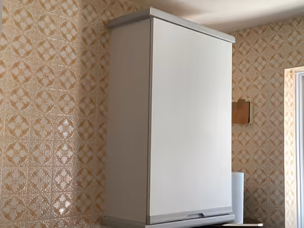 Photo of free Kitchen units x 6 (CO13) #2