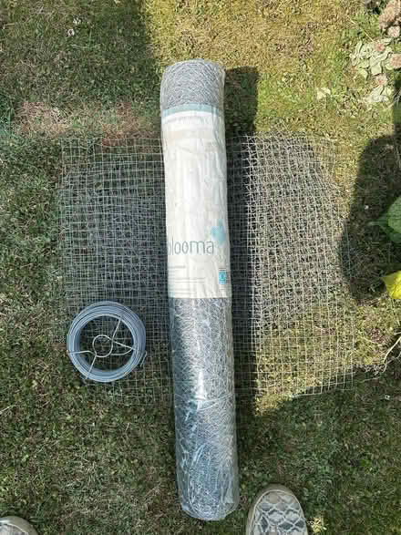 Photo of free Galvanised wire for pet / garden use (New Malden KT3) #2