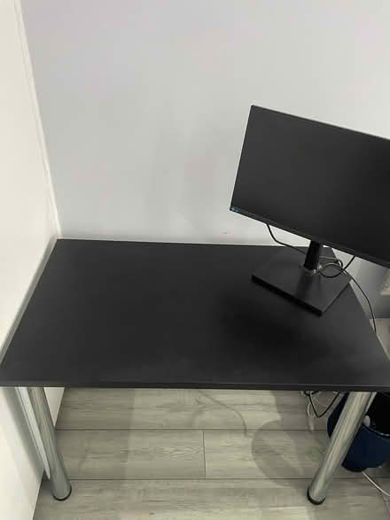 Photo of free Office desk (E16 1LD) #2