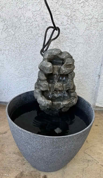Photo of free small fountain (North Fontana) #1