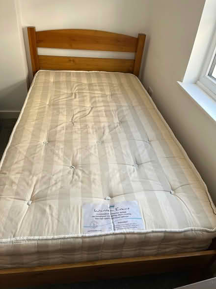 Photo of free Large Single Bed (Harding Street, Tenby) #1