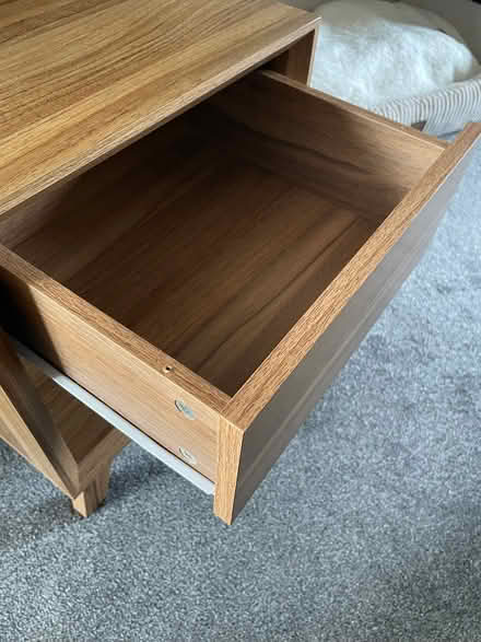 Photo of free Oak type wood table (Broomridge FK7) #3