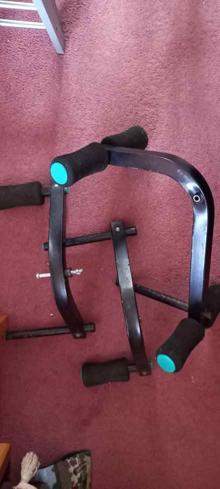 Photo of free Weight Bench plus a few weights (EX6) #2