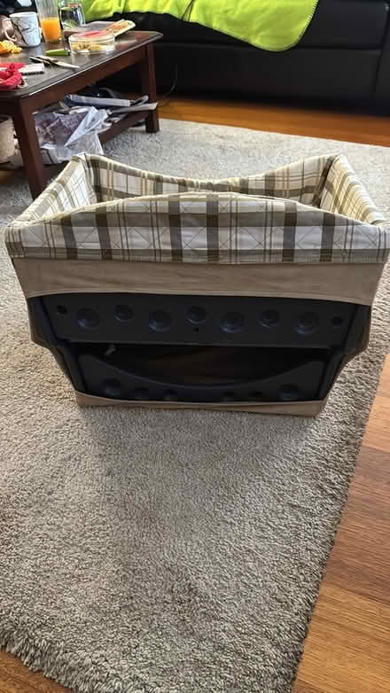 Photo of free Solvit Safety Dog Booster Seat (Bentleigh East) #3