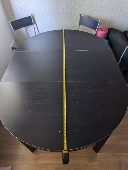 Photo of free IKEA round extendable dining table with 4 chairs (New Barnet EN4) #4