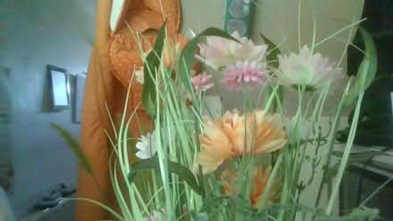 Photo of free Artificial flowers and grass (BA2) #2