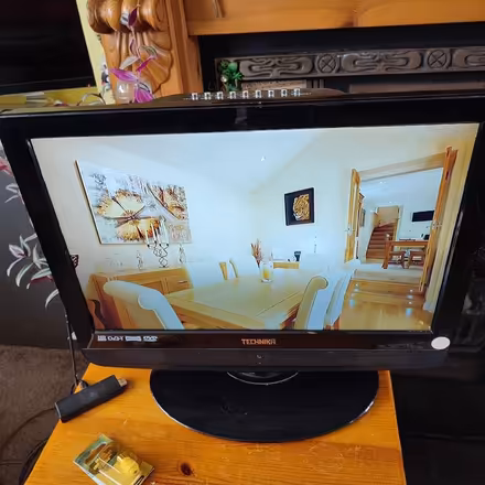 Photo of free 19" small TV with dvd player (Knowle FY2) #1