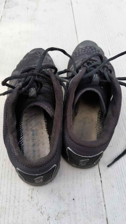 Photo of free Inov8 F-lite 230 trail runners (Westmont) #2