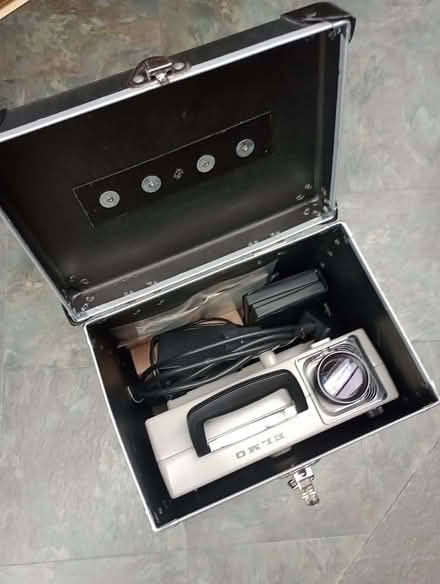 Photo of free Slide projector ELMO with cables and box: NOT WORKING (Thornhill FK8) #1