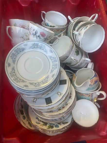 Photo of free Box of Crockery (Charlestown of Aberlour AB38) #1