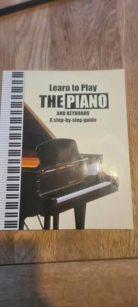 Photo of free Piano how to book (Cardonald G52) #2