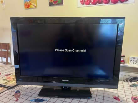 Photo of free Faulty 32” LCD TV (Caversham Heights RG4) #1