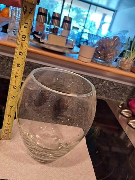 Photo of free Vase (94002 Continentals/Ralston) #2