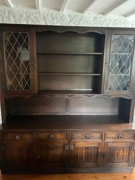 Photo of free Dresser (Kento Ne3 3ee) #1