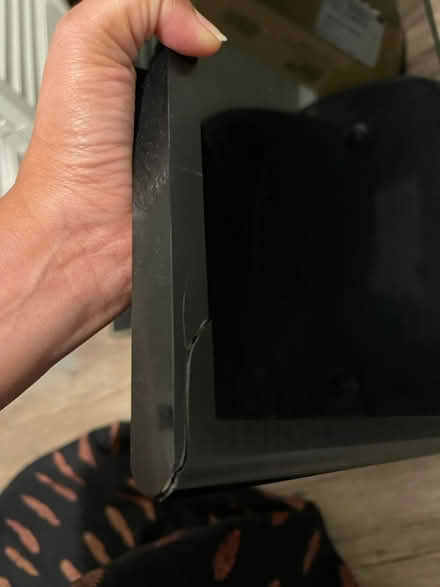 Photo of free 32” Samsung tv (Sunnyvale near Lawrencestation) #3