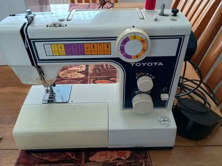 Photo of free Sewing Machine (Wirksworth DE4) #1
