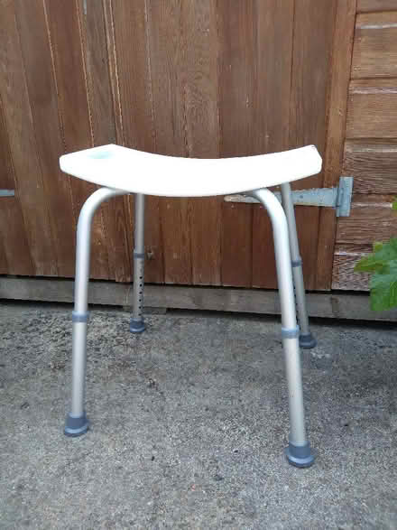 Photo of free Stool (Risinghurst OX3) #2