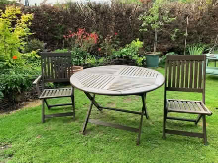 Photo of free Wooden garden table and chairs (Tillicoultry FK13) #3