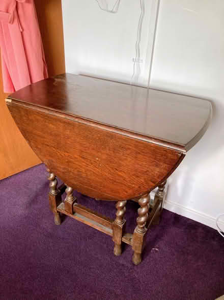 Photo of free small Oval gate leg oak Victorian Dining Table (Buckland TQ12) #2
