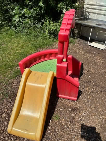 Photo of free Childβs plastic player for indoors or outddors (Hanover BN2) #1