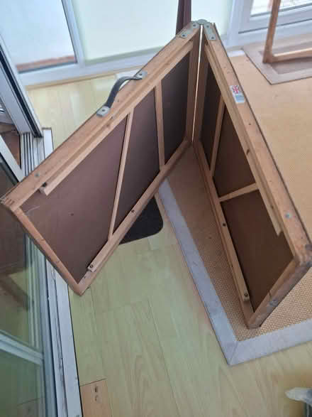 Photo of free Traditional wallpapering table (B42) #2