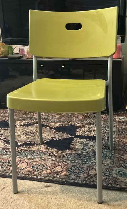 Photo of free Green chair (Cranleigh) #1