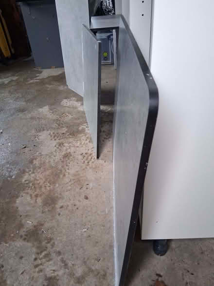 Photo of free Wickes 2021 2 units and sink (Beaumont LA1) #2