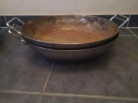Photo of free Woks (Leighton buzzard LU7) #1