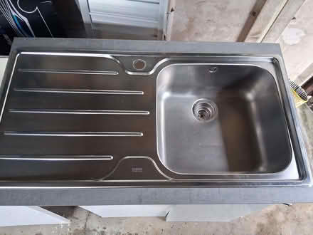 Photo of free Wickes 2021 2 units and sink (Beaumont LA1) #3