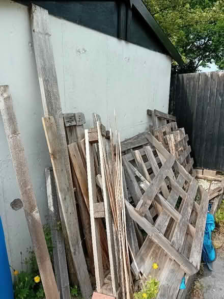 Photo of free Old pallets (Oxford ST6) #1