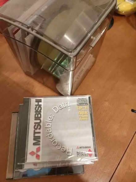 Photo of free Cd-rs (S41 newbold) #1