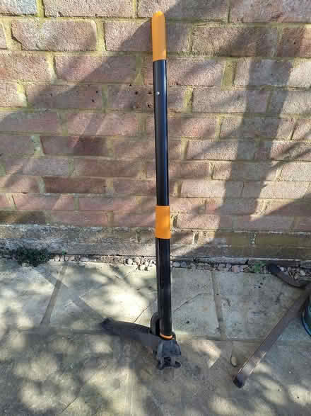 Photo of free Dandelion weeder (South Hitchin, SG4 9) #1